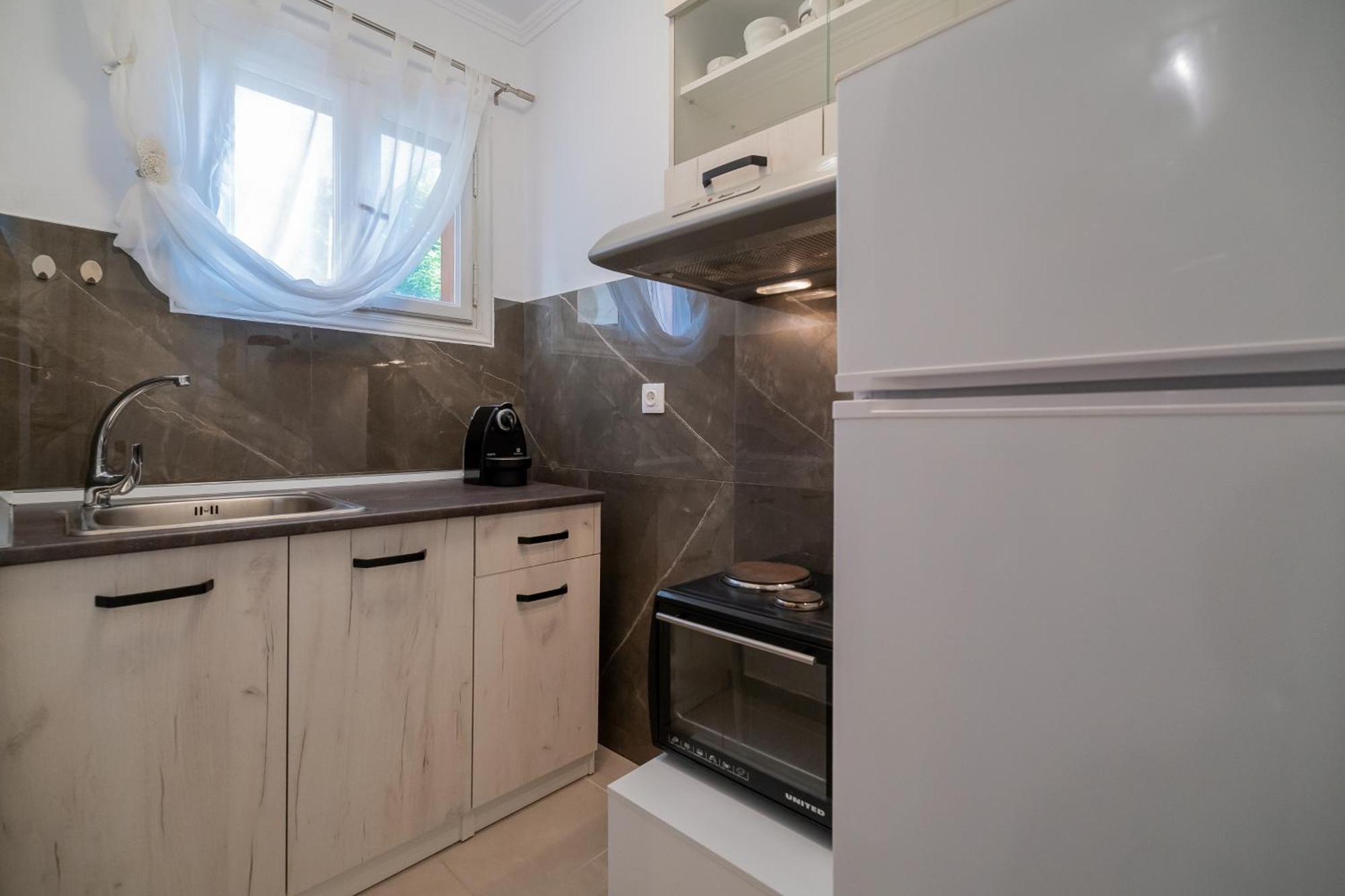 Stefanias Apartment เนโอสมาร์มาราส ภายนอก รูปภาพ